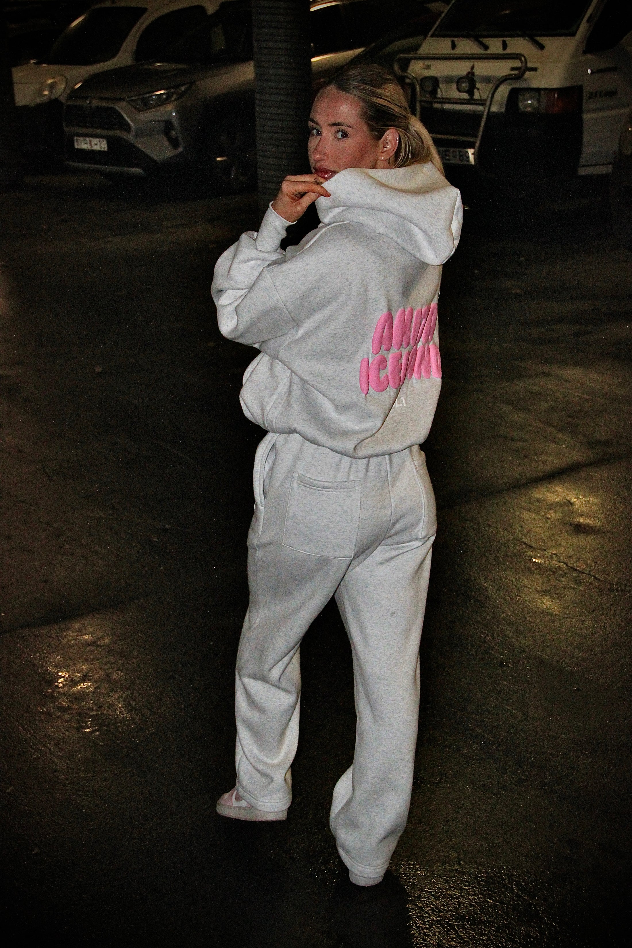 Comfort Set - Straight Leg Sweatpants