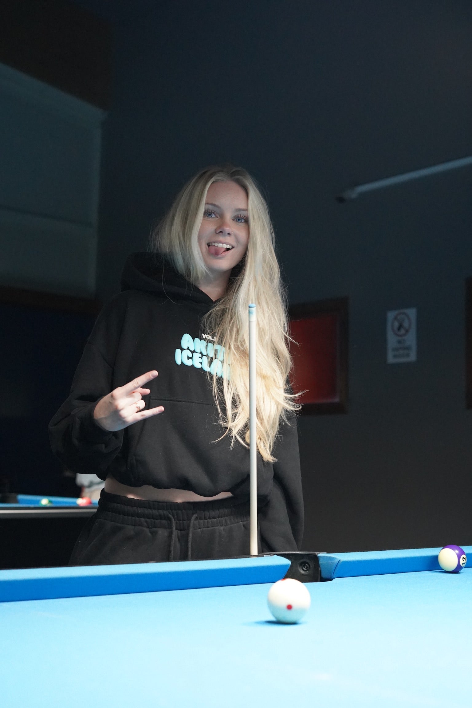 VOL1 HETTUPEYSA - Nætursvartur