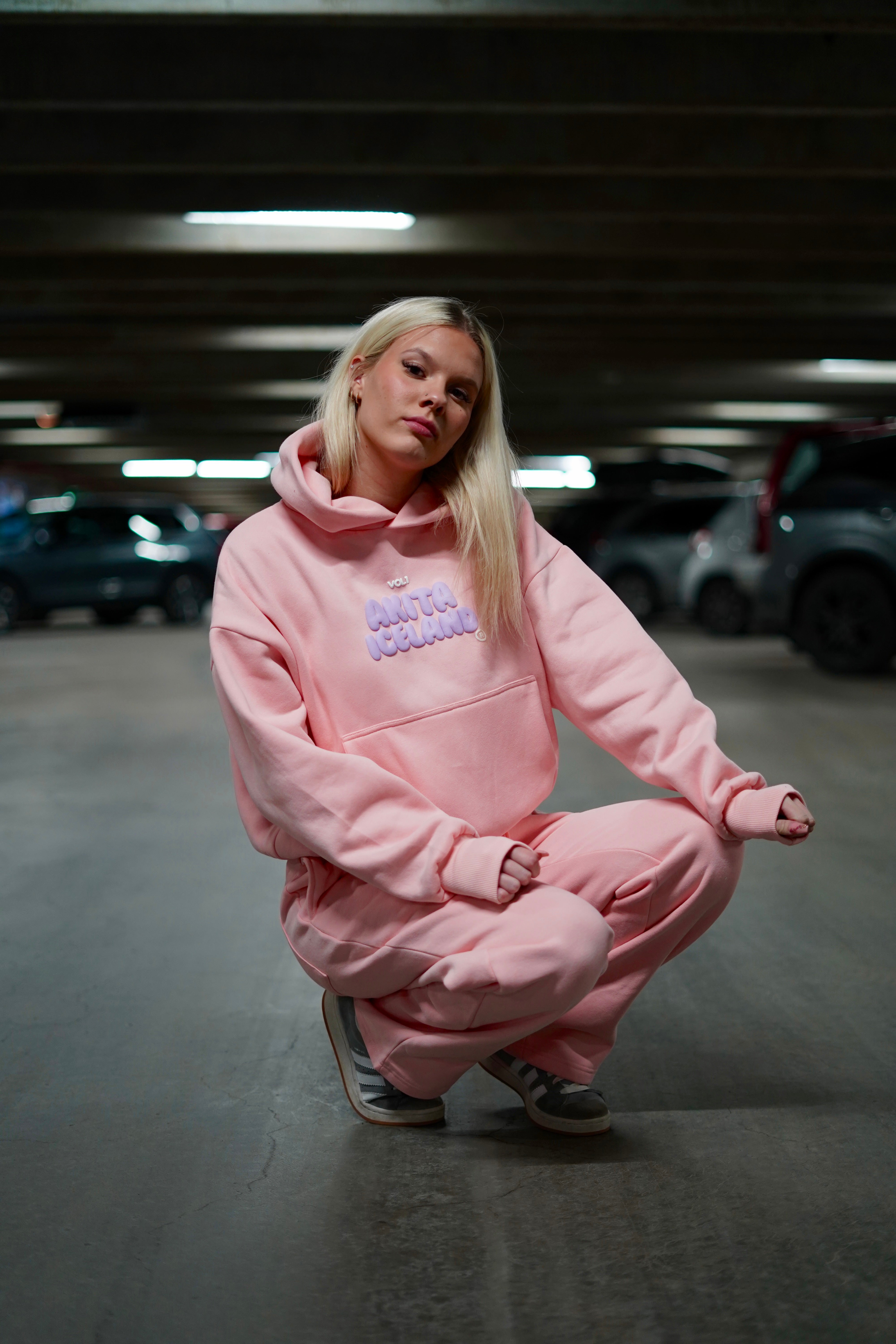 VOL1 HETTUPEYSA - Rósableikur