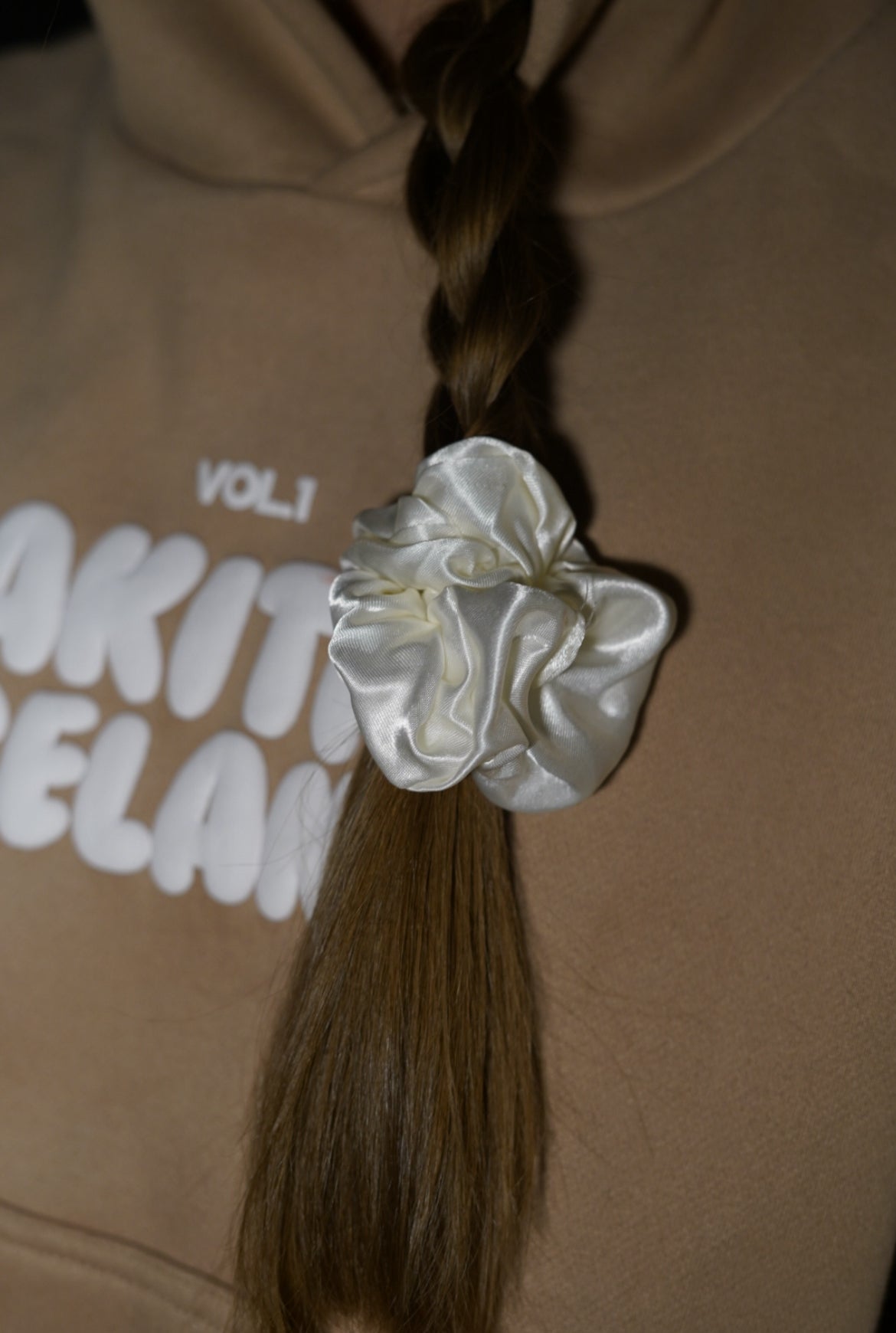 🩷 Cloud Silk Scrunchie